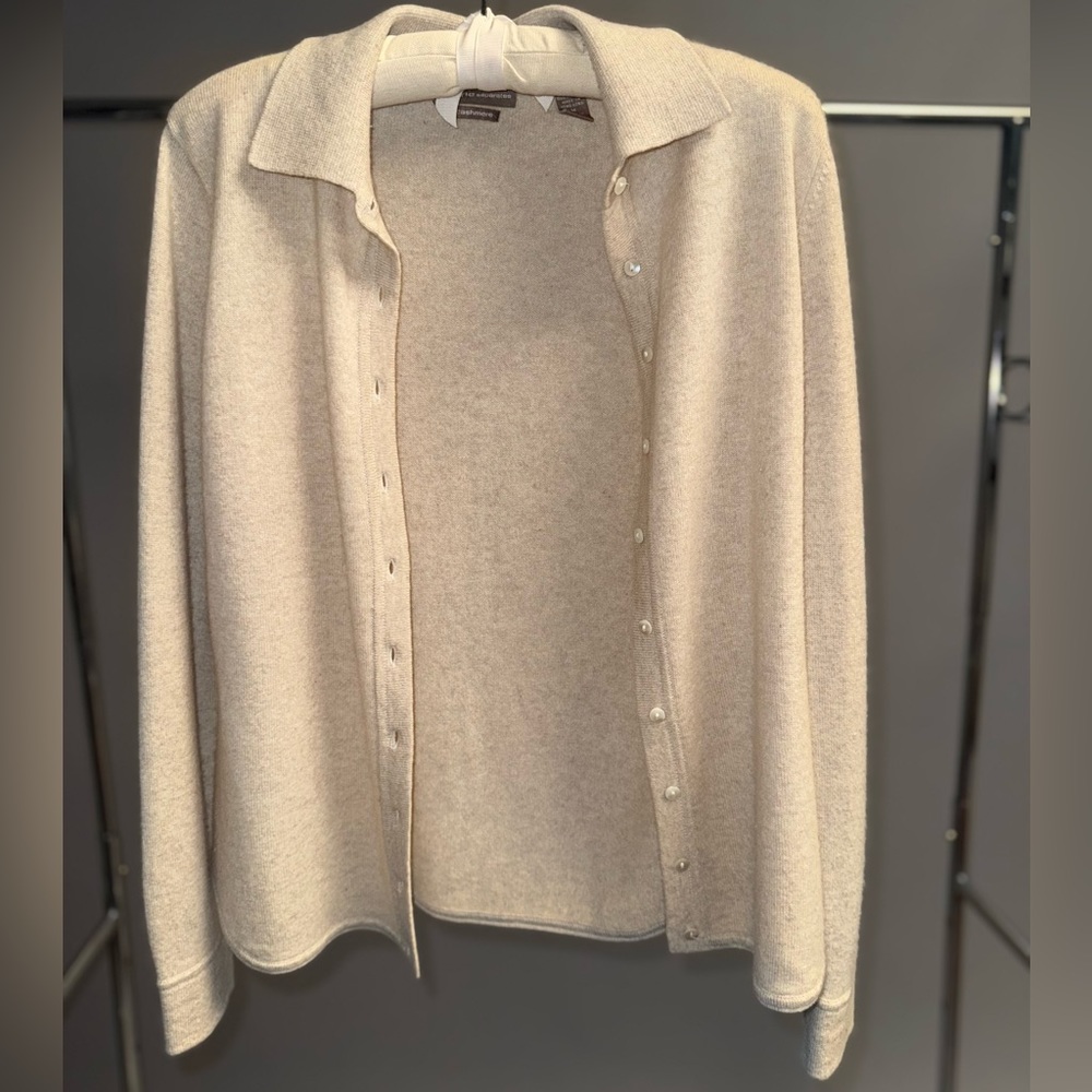 Valerie Stevens 100% Cashmere Sweater - Size M